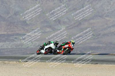 media/Dec-07-2025-CVMA (Sun) [[3e7d2de5dc]]/Race 7-Formula Lightweight Twins Shootout/